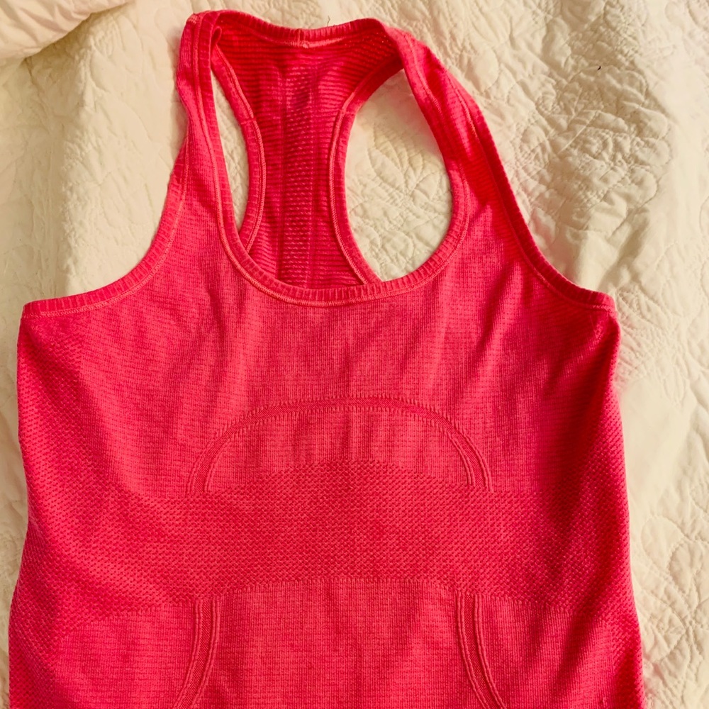 Lululemon Swiftly Tech Racerback tank, size 8